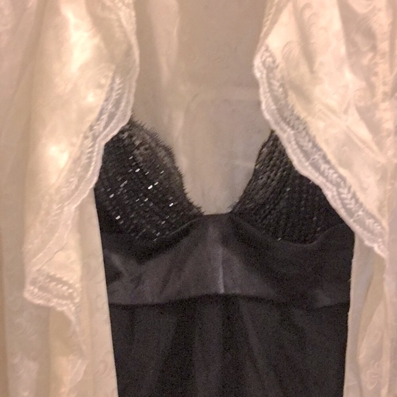 La Perla short gown - Picture 7 of 16
